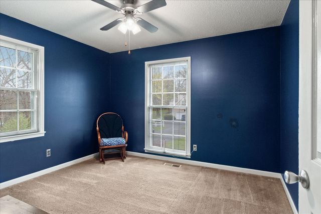 301 Andes Dr, Columbia, TN 38401