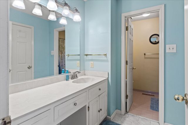 301 Andes Dr, Columbia, TN 38401