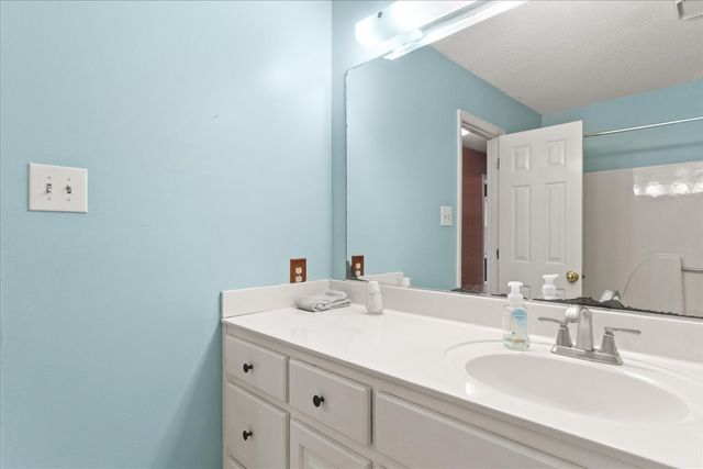 301 Andes Dr, Columbia, TN 38401