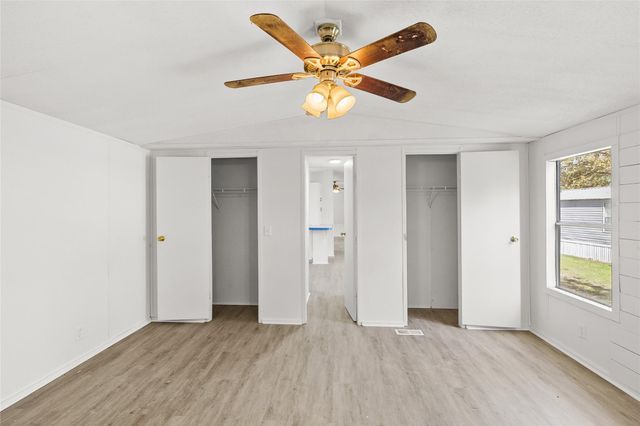 1202 Us Highway 190 16, Huntsville, TX 77320