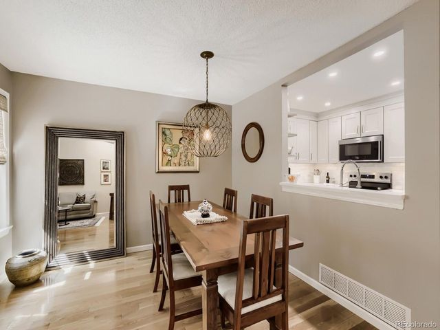 7373 E Iowa Ave 1062, Denver, CO 80231
