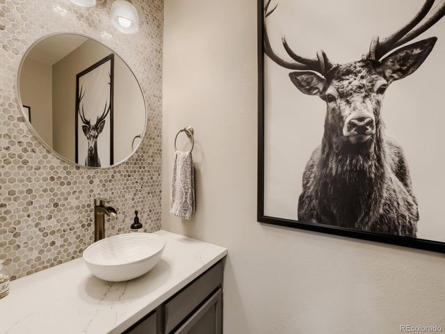 7373 E Iowa Ave 1062, Denver, CO 80231