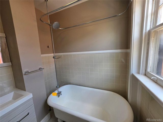 215 E 11th Ave D8, Denver, CO 80203