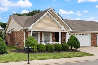 639 Forest Glen Cir, Murfreesboro, TN 37128