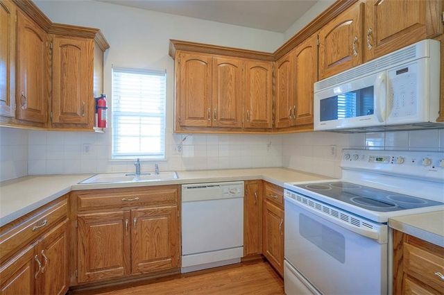 8325 Waverly Avenue, Kansas City, KS 66109