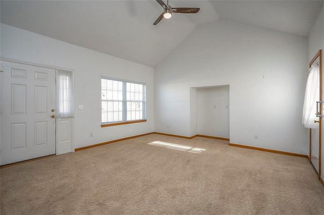 8325 Waverly Avenue, Kansas City, KS 66109