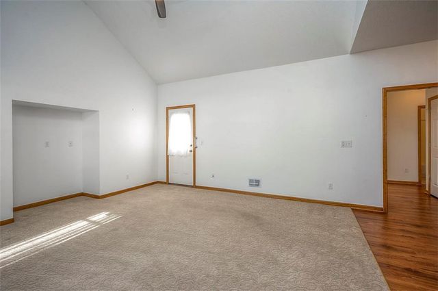 8325 Waverly Avenue, Kansas City, KS 66109