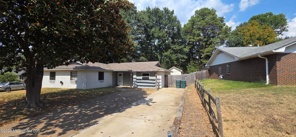 2192 Holbrook Cove, Southaven, MS 38671 — exterior