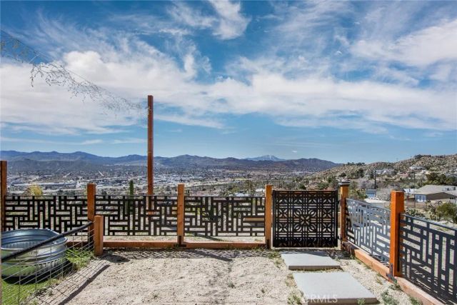 57474 Airway, Yucca Valley, CA 92284