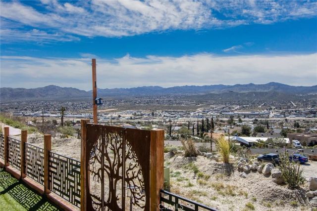 57474 Airway, Yucca Valley, CA 92284