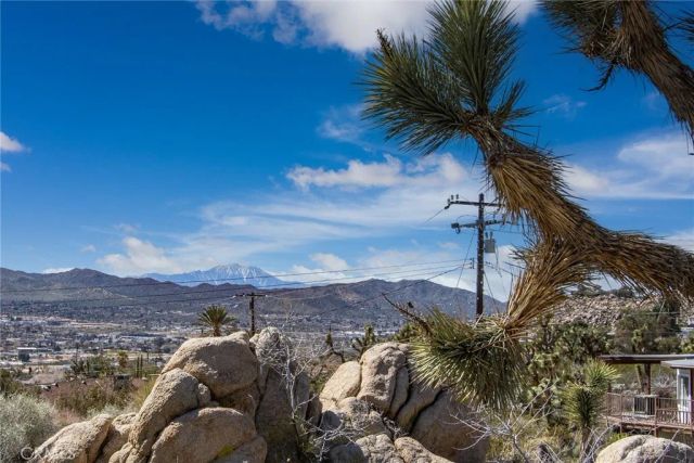 57474 Airway, Yucca Valley, CA 92284