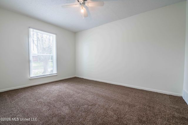 8761 Chesterfield Drive, Southaven, MS 38671