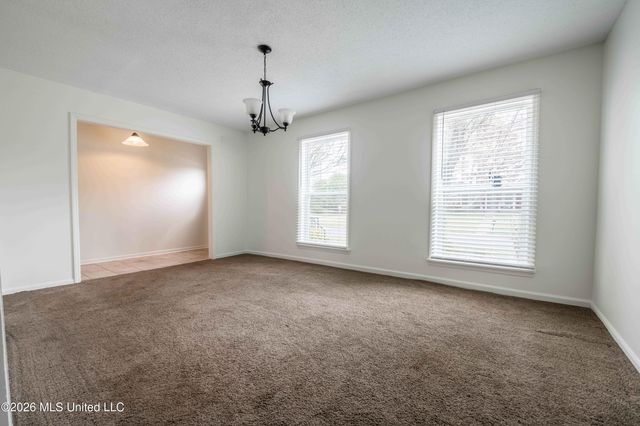 8761 Chesterfield Drive, Southaven, MS 38671