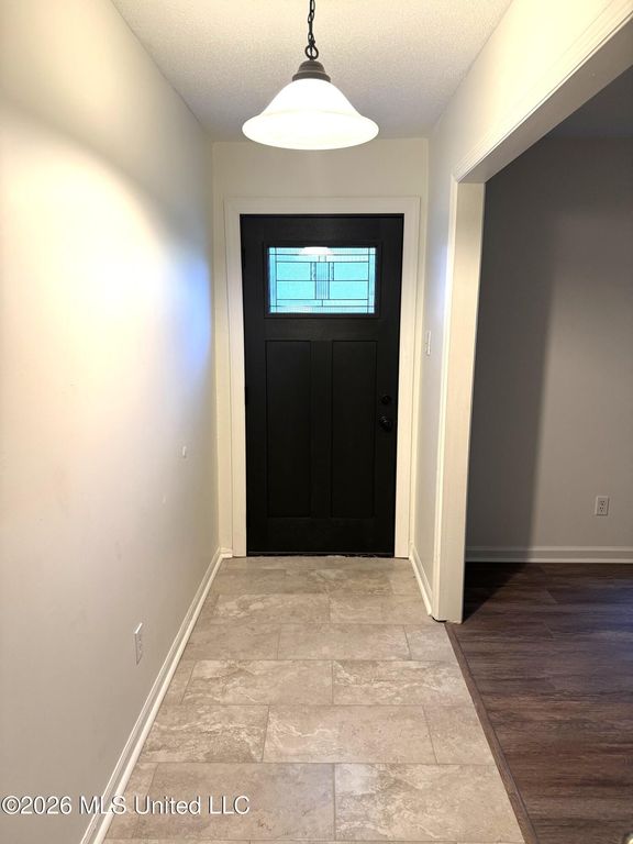 8761 Chesterfield Drive, Southaven, MS 38671 — photo 4