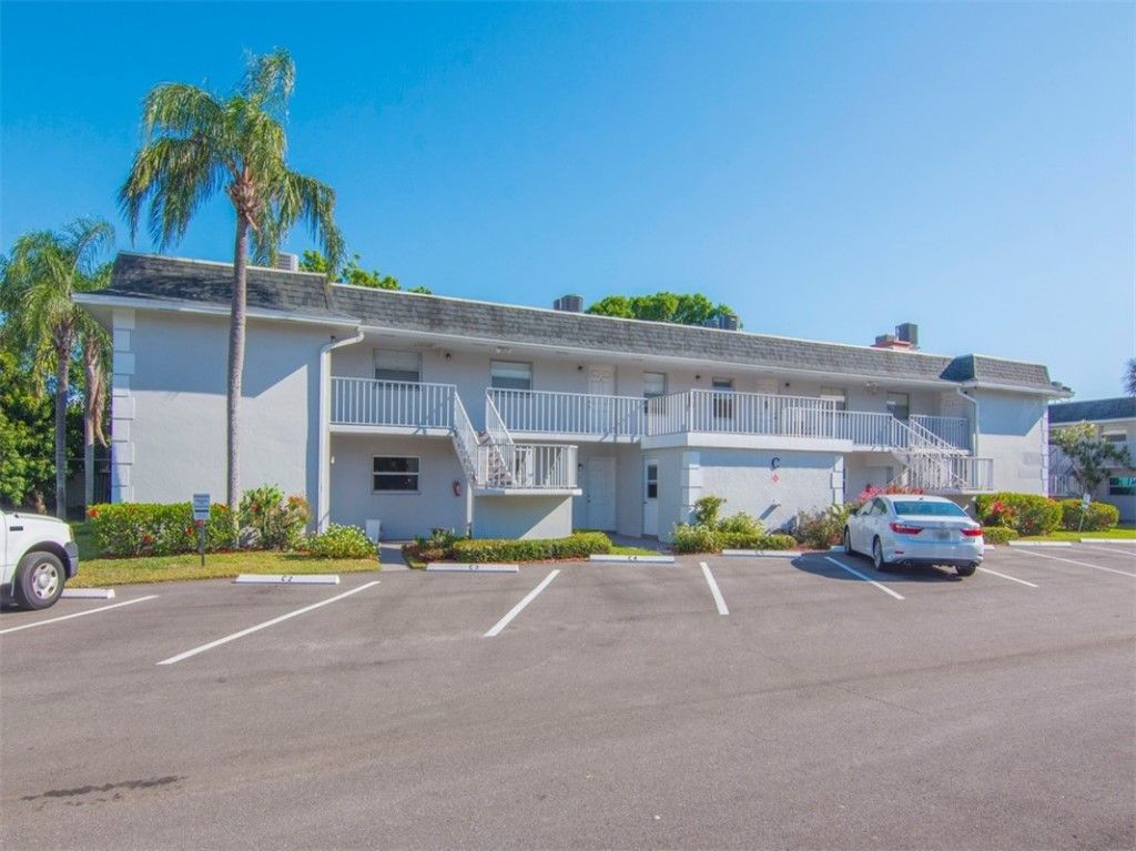 1166 6th Avenue C5, Vero Beach, FL 32960