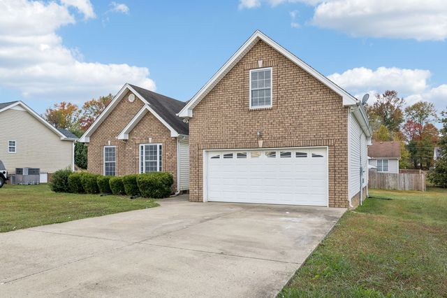 238 Clydesdale Ln, Springfield, TN 37172