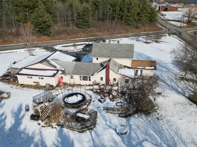 9757 County Road 76, Pulteney, NY 14840
