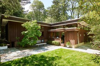 100 Old Pascack Road, Pearl River, NY 10965