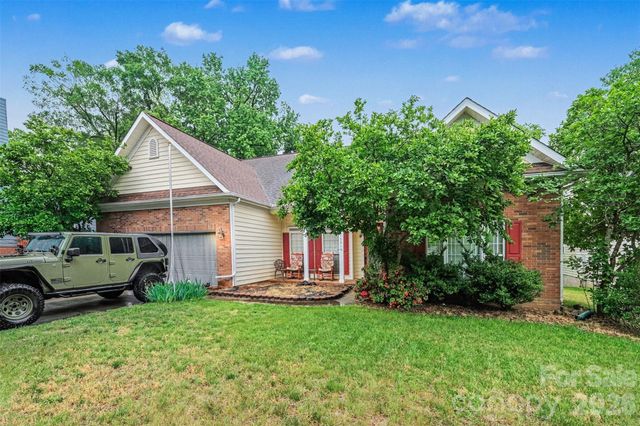 12310 Panthersville Drive, Charlotte, NC 28269