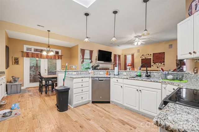 12310 Panthersville Drive, Charlotte, NC 28269