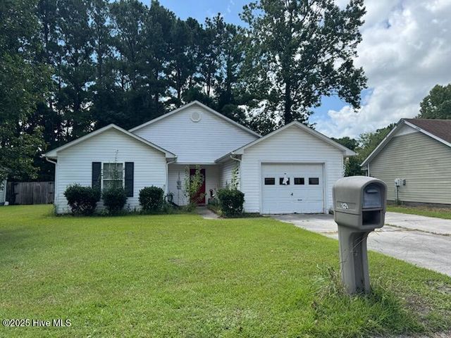 1024 Spring Villa Drive, Jacksonville, NC 28540