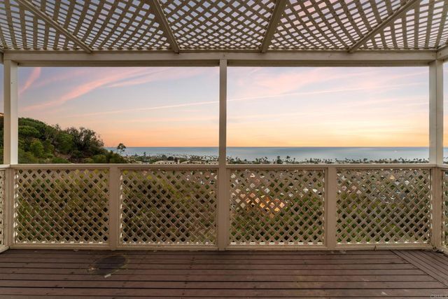6530 Manana Place, La Jolla, CA 92037