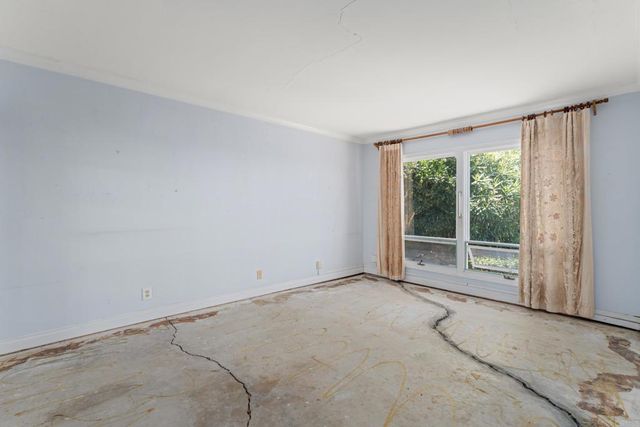 6530 Manana Place, La Jolla, CA 92037
