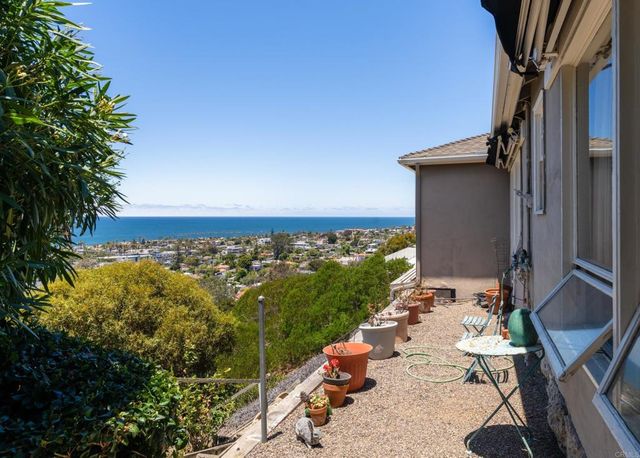 6530 Manana Place, La Jolla, CA 92037