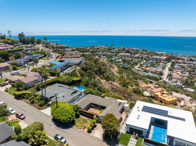 6530 Manana Place, La Jolla, CA 92037