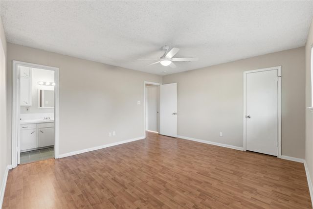 5814 Viking Drive, Houston, TX 77092