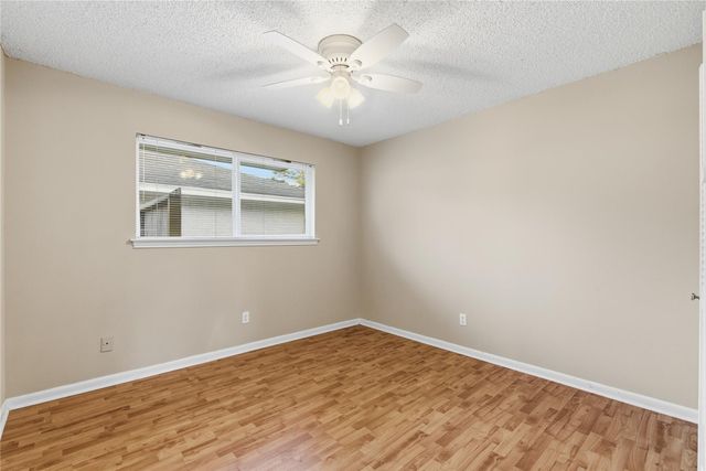 5814 Viking Drive, Houston, TX 77092