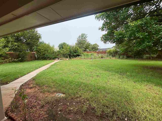 106 Belle Cir, Elgin, OK 73538