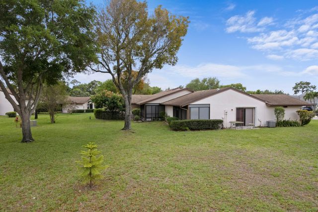 3804 Devenport Court, Greenacres, FL 33463