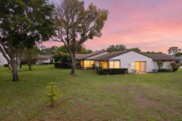 3804 Devenport Court, Greenacres, FL 33463