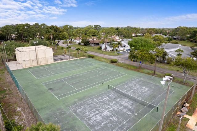 3804 Devenport Court, Greenacres, FL 33463