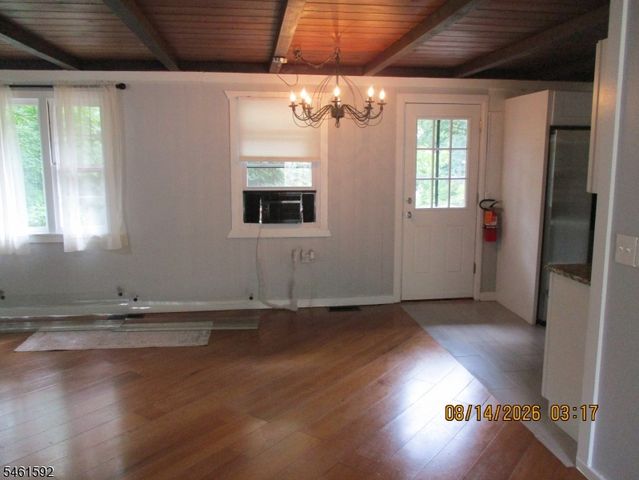 4 Mohawk Trl, Hopatcong Boro, NJ 07821