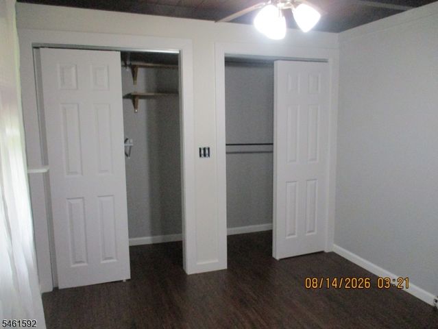 4 Mohawk Trl, Hopatcong Boro, NJ 07821