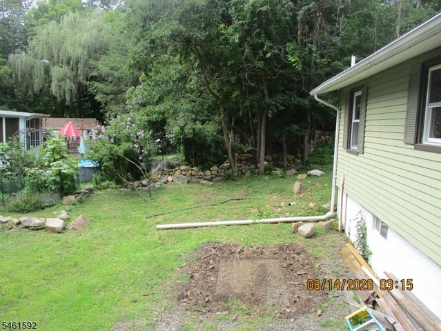 4 Mohawk Trl, Hopatcong Boro, NJ 07821
