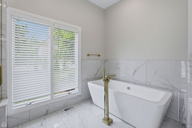 109 Orchard Street, Hillside, IL 60162