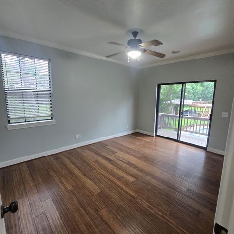 560 Lake Grove Drive, Coldspring, TX 77331