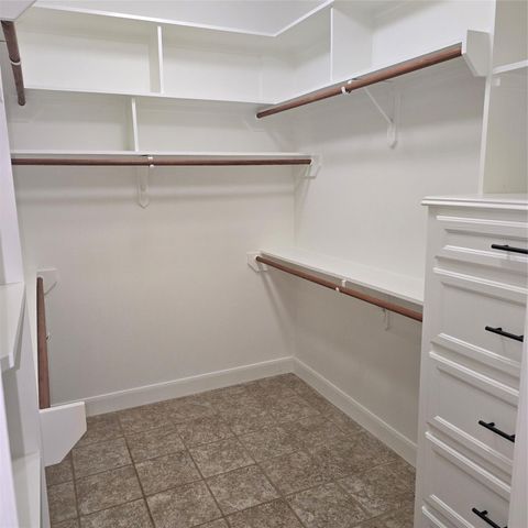 560 Lake Grove Drive, Coldspring, TX 77331