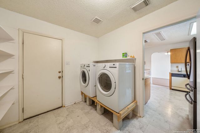 9911 Alexa Place, San Antonio, TX 78251