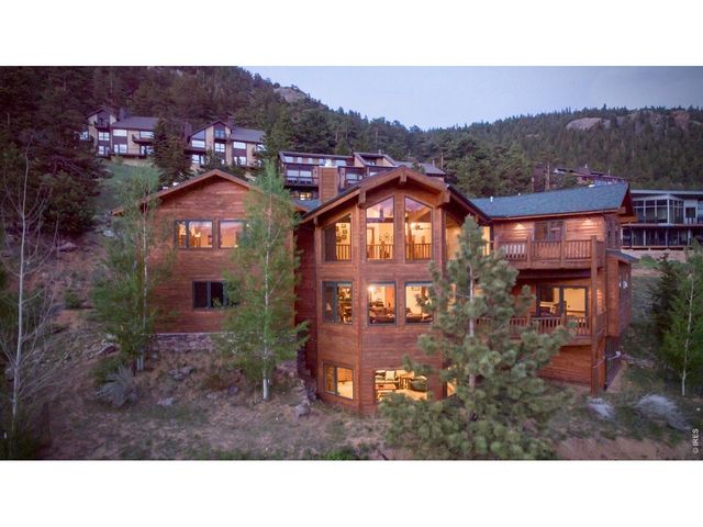 1471 Jungfrau Trl, Estes Park, CO 80517