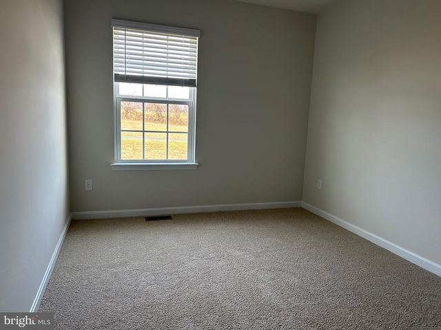 167 RAE CT, Luray, VA 22835