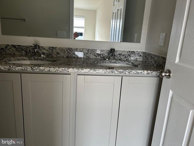 167 RAE CT, Luray, VA 22835