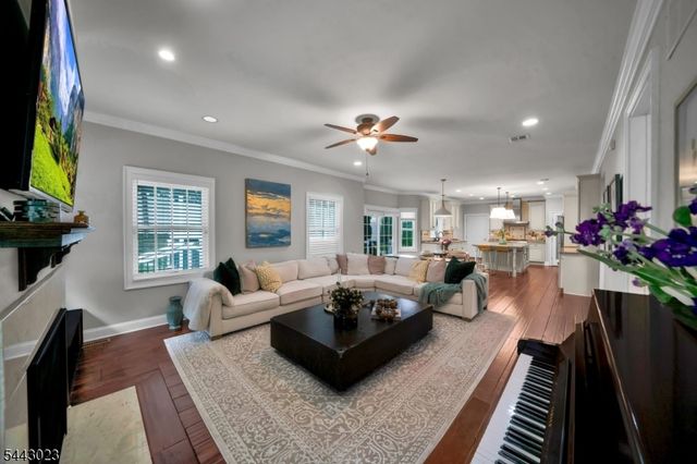 1233 Poplar Ave, Mountainside Boro, NJ 07092