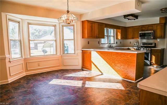 163 Greenway RD, Suffolk, VA 23434