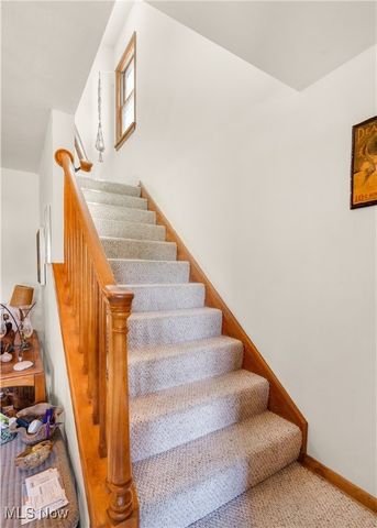 8351 Chesterton Drive, Youngstown, OH 44514