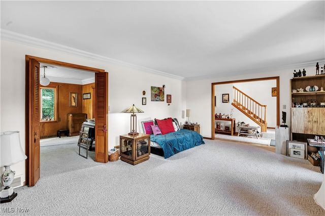 8351 Chesterton Drive, Youngstown, OH 44514