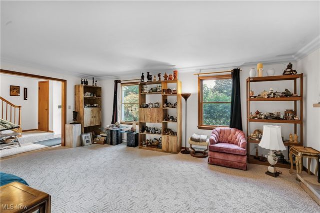 8351 Chesterton Drive, Youngstown, OH 44514